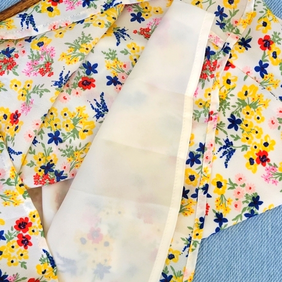 Banana Republic Floral Tank Top Size XS P - Picture 4 of 5